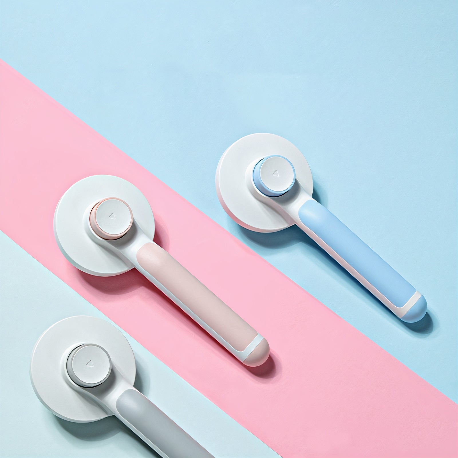 The Self-Cleaning Brush